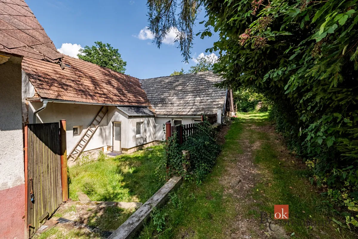 Prodej rodinného domu 100 m², pozemek 1008 m²